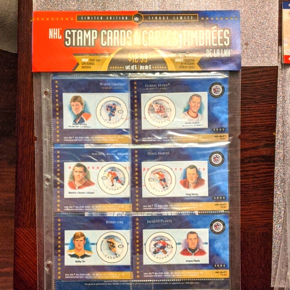 Price ⬇️ Brand new in bag 2000 NHL stamp cards - Picture 1 of 4